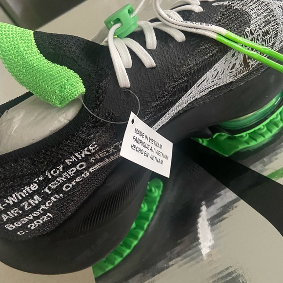 Nike Air Zoom Tempo NEXT% x Off-White Shoes